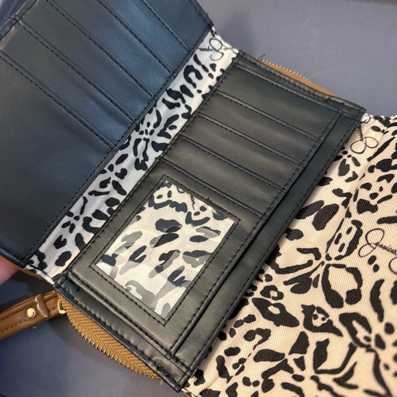 Jessica Simpson Tan and Cream Trifold Wristlet Wallet - Picture 5 of 7